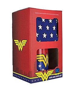 دي سي كوميكس وندر ومان كج  اند  سوكس سيت